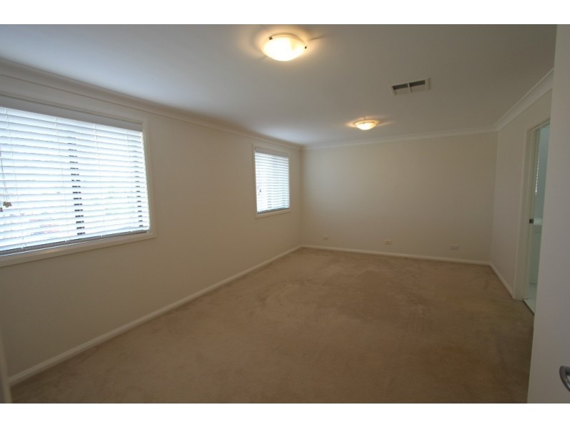 9B Haerse Avenue, Chipping Norton NSW 2170