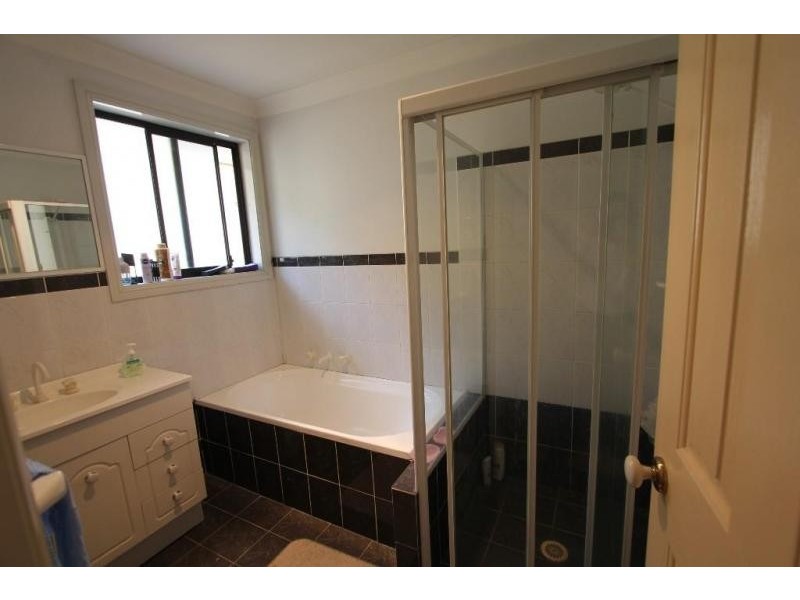 22 Aintree Close, Casula NSW 2170