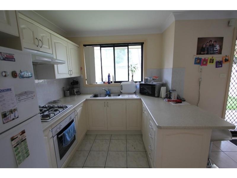 22 Aintree Close, Casula NSW 2170