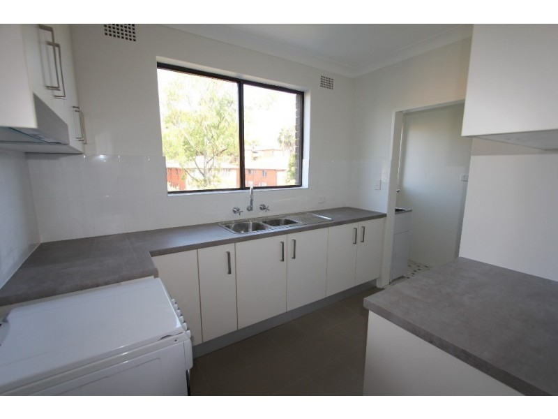 5/16 Drummond Street, Warwick Farm NSW 2170