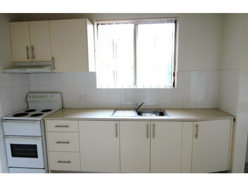 6/2 Forbes Street, Liverpool NSW 2170