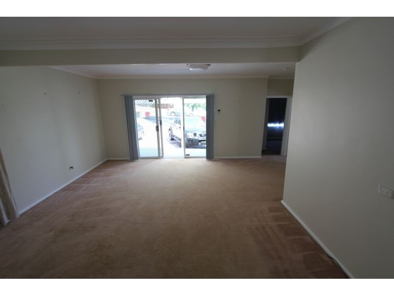 20 Innes Street, Campbelltown NSW 2560