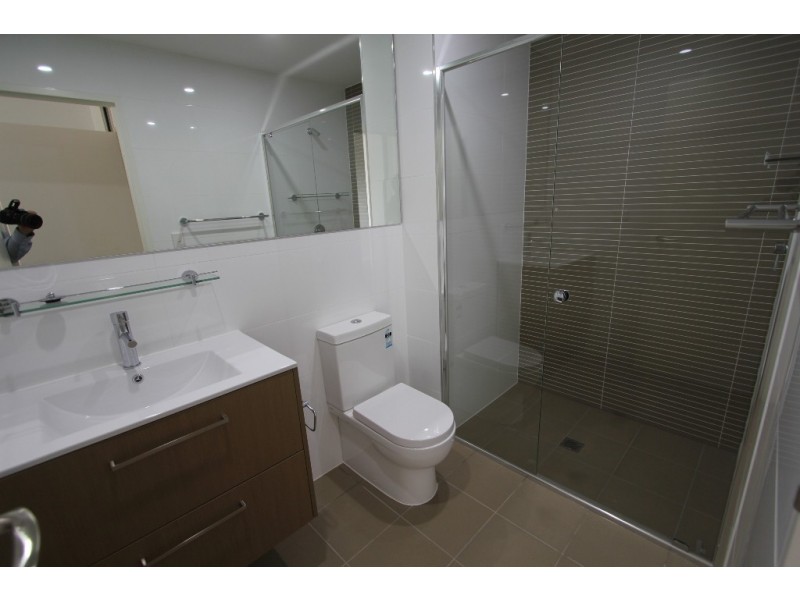131/2 Browne Parade, Warwick Farm NSW 2170