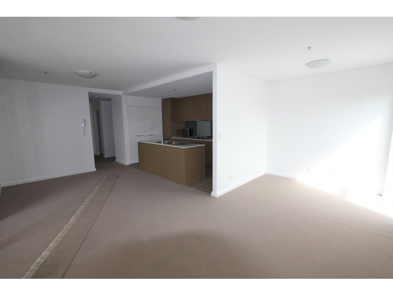 131/2 Browne Parade, Warwick Farm NSW 2170