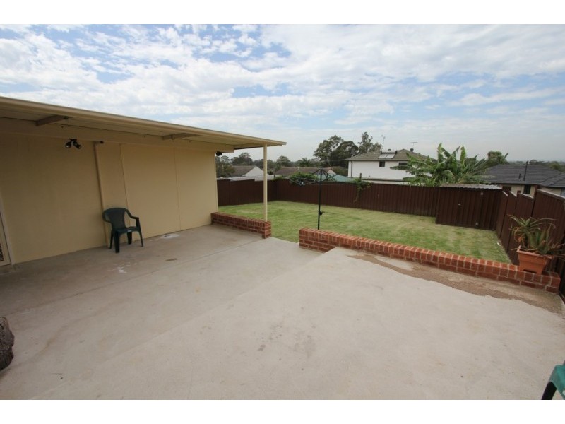 67 heckenberg Avenue, Sadleir NSW 2168
