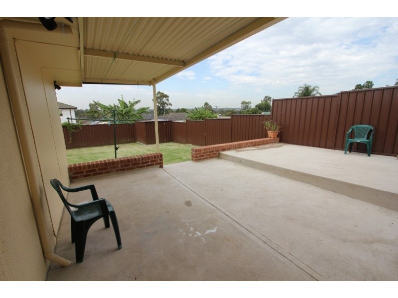 67 heckenberg Avenue, Sadleir NSW 2168