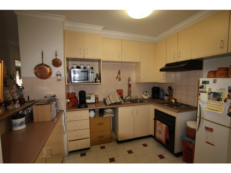 11/4 Riverpark Drive, Liverpool NSW 2170