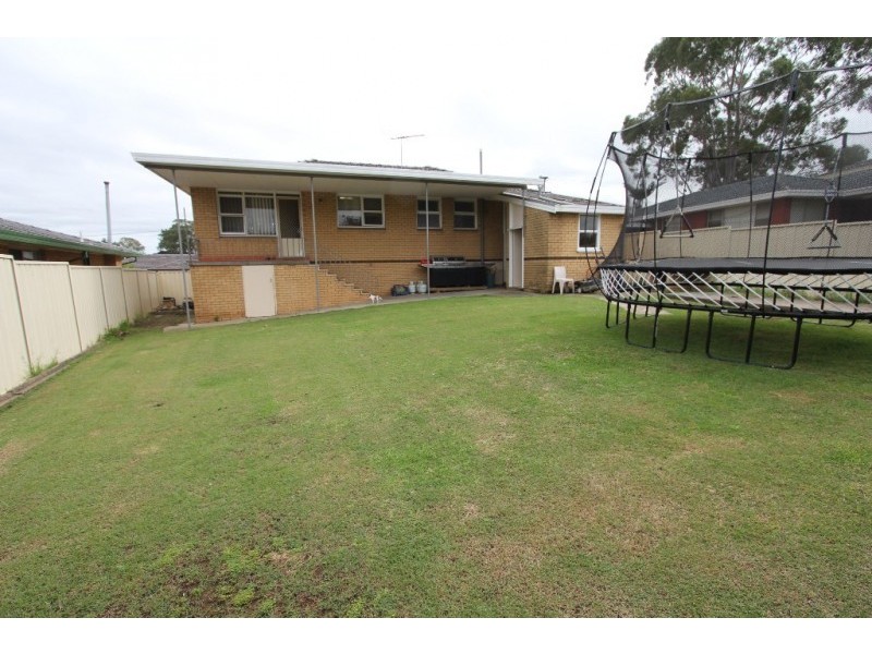 8 Haven Valley Way, Lansvale NSW 2166