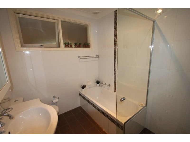 87 Congressional Drive, Liverpool NSW 2170