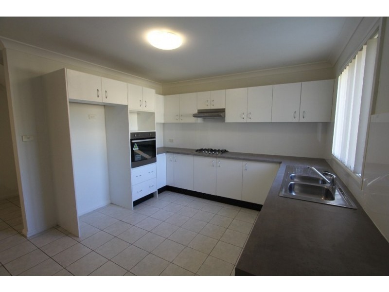 22C Kitson Way, Casula NSW 2170