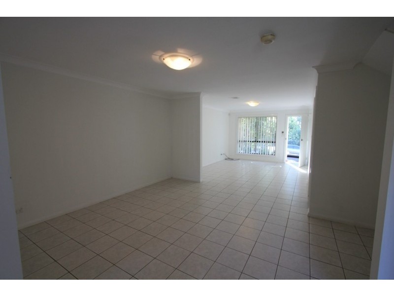 22C Kitson Way, Casula NSW 2170