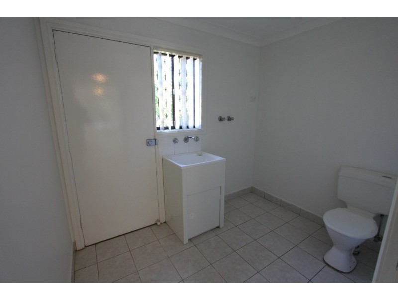 22C Kitson Way, Casula NSW 2170