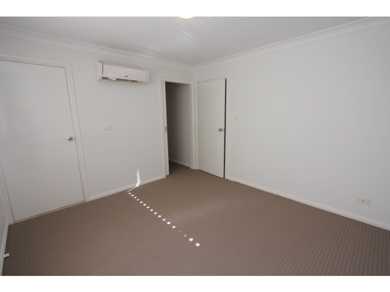 22C Kitson Way, Casula NSW 2170