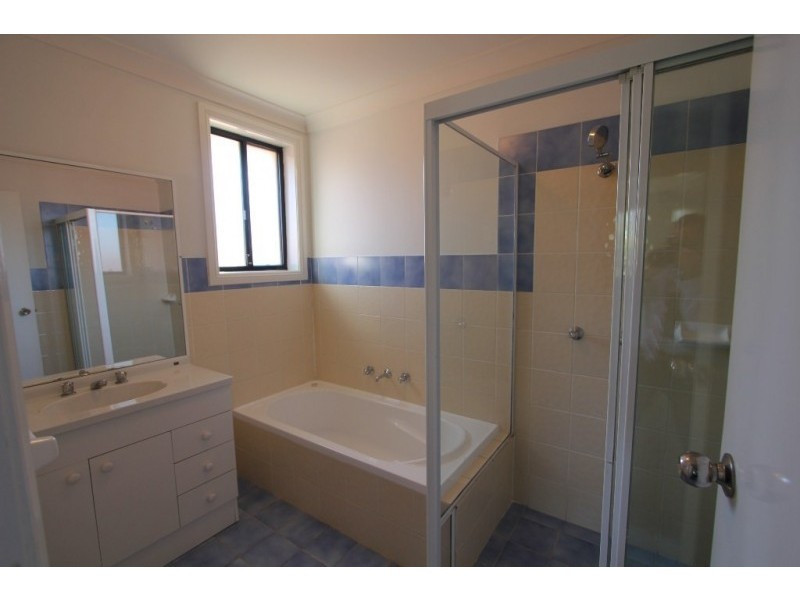 22C Kitson Way, Casula NSW 2170