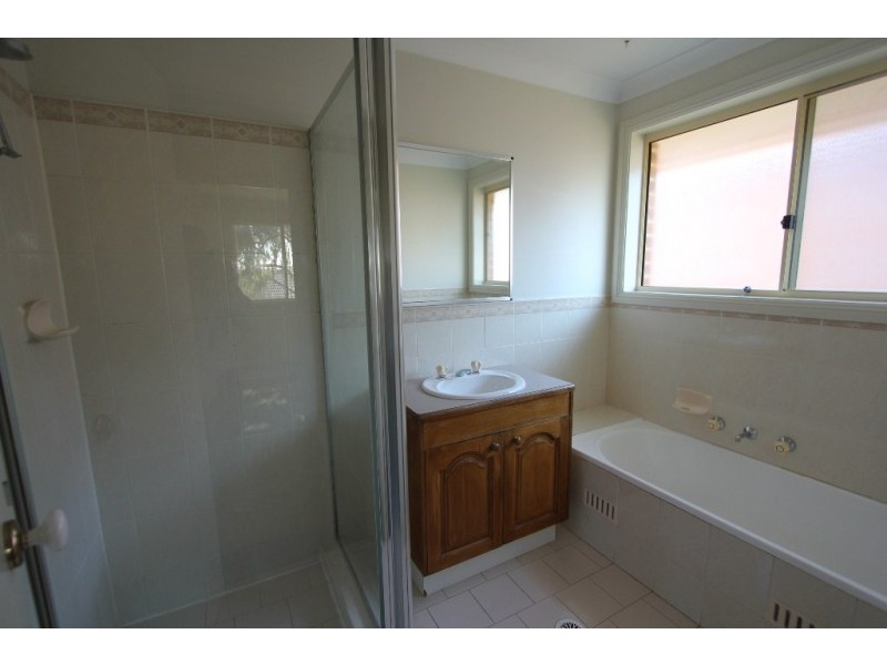 4A Buyu Road, Glenmore Park NSW 2745