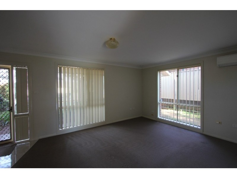 4A Buyu Road, Glenmore Park NSW 2745