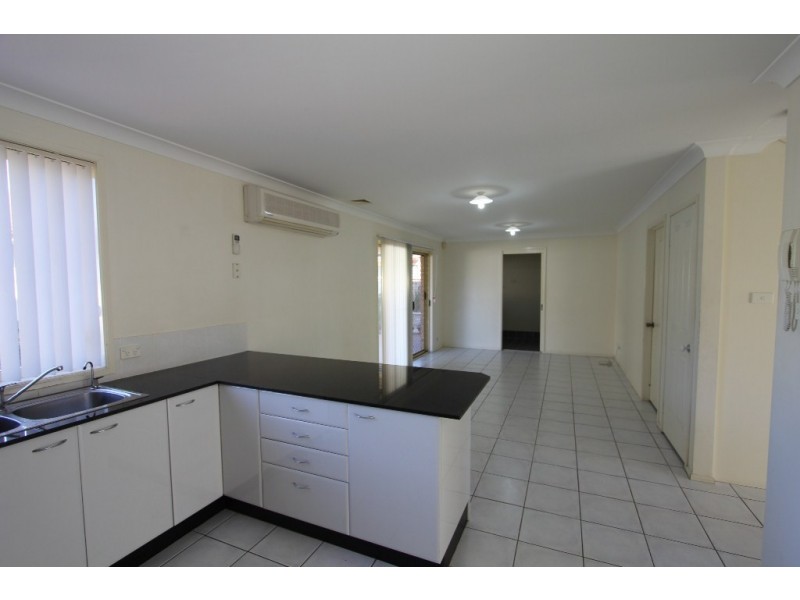 112 Alfred Road, Chipping Norton NSW 2170