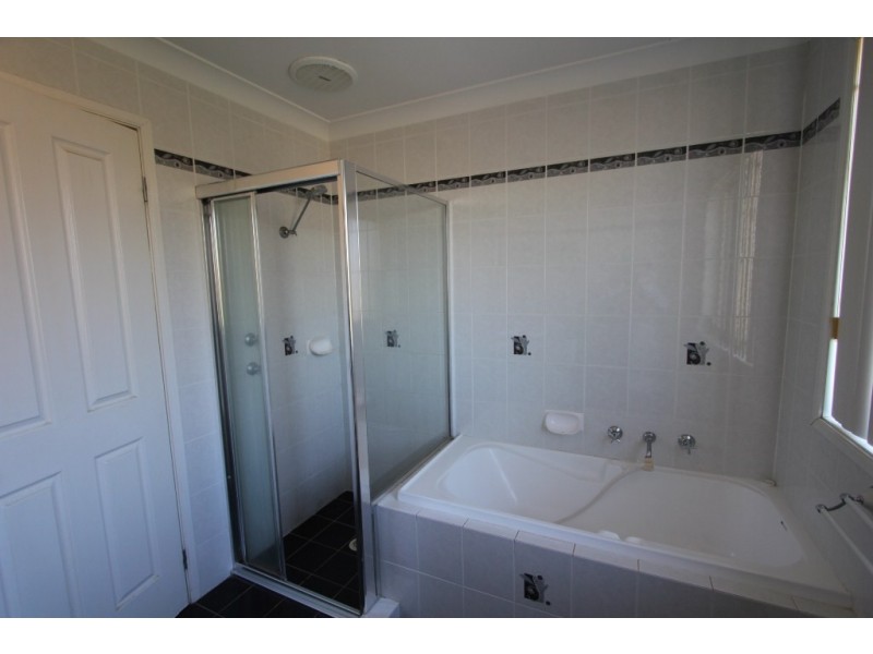 112 Alfred Road, Chipping Norton NSW 2170
