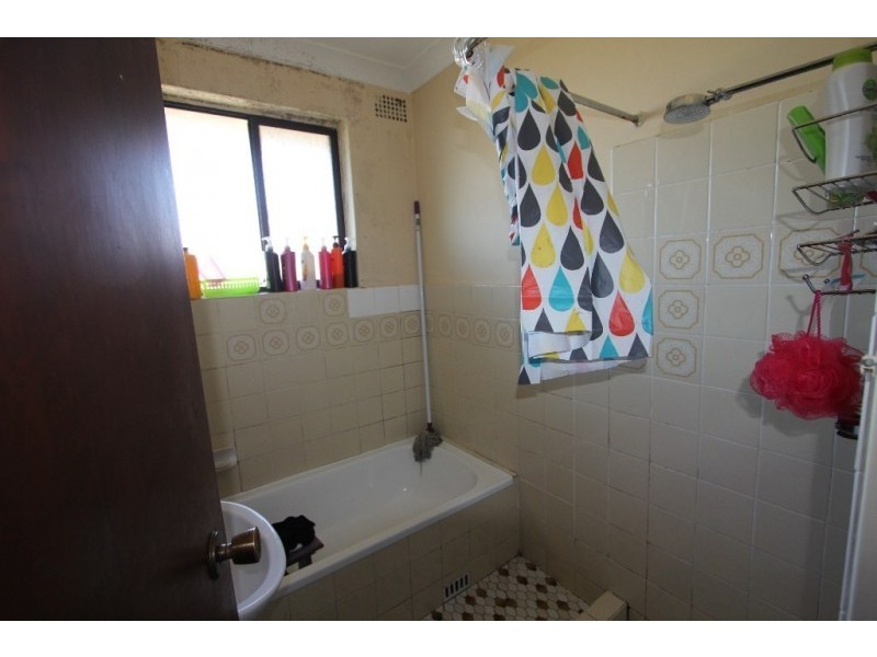 11/15 Charles Street, Liverpool NSW 2170