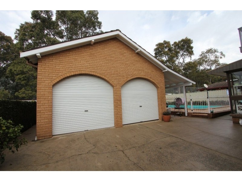 38 Bungarra Crescent, Chipping Norton NSW 2170