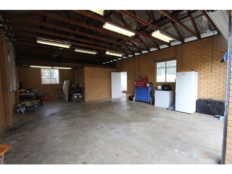 38 Bungarra Crescent, Chipping Norton NSW 2170