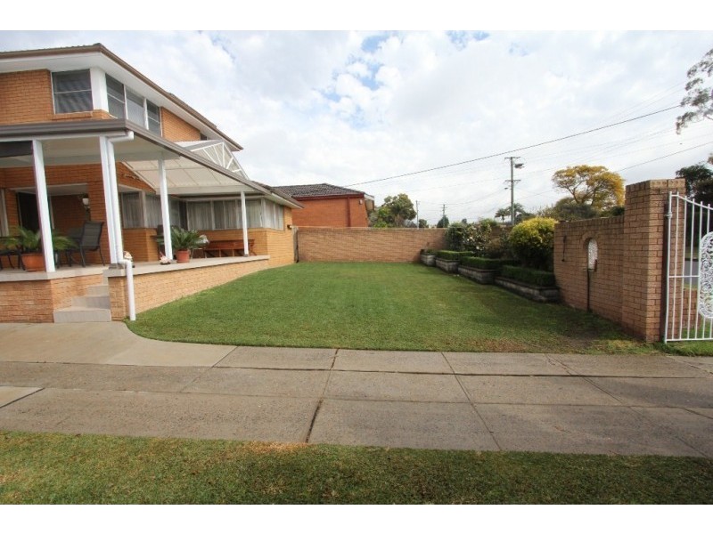 38 Bungarra Crescent, Chipping Norton NSW 2170