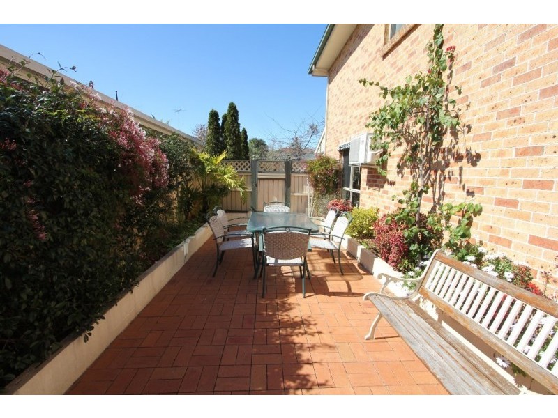 36B Whitsunday Circuit, Green Valley NSW 2168