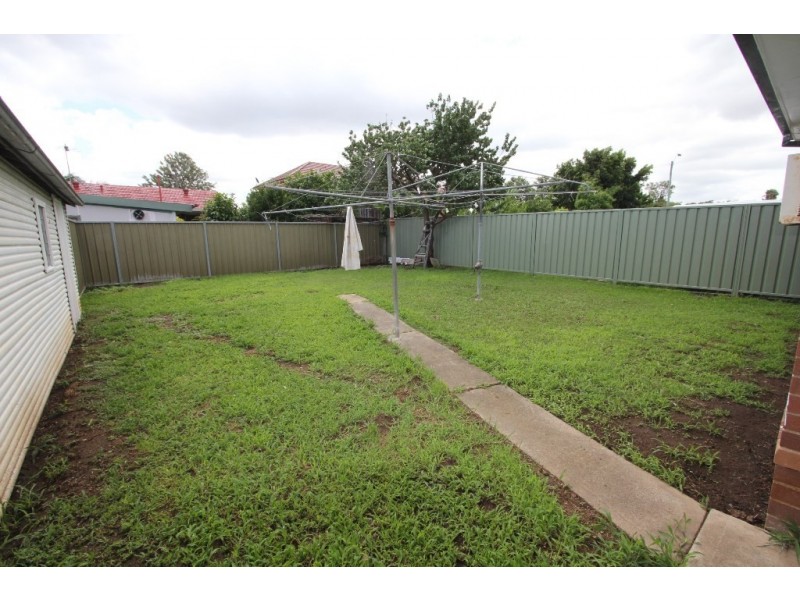 18 Bencubbin Street, Sadleir NSW 2168