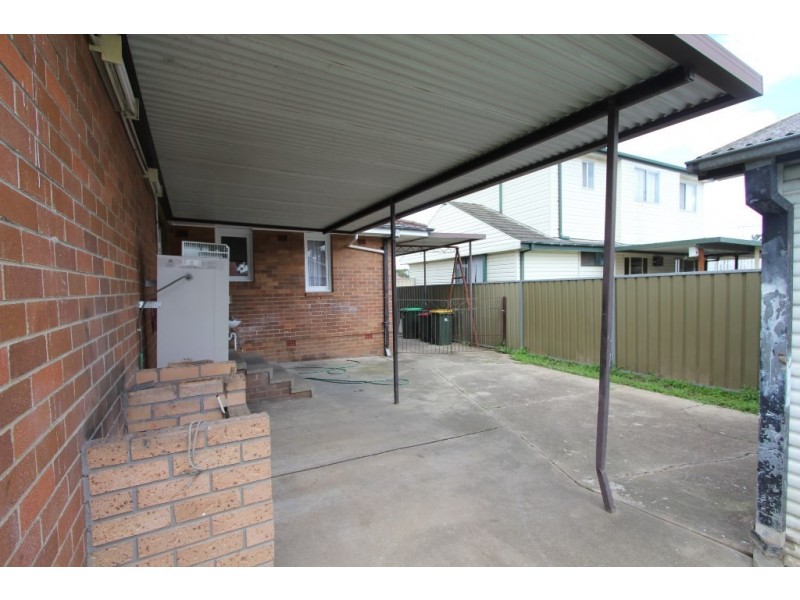 18 Bencubbin Street, Sadleir NSW 2168