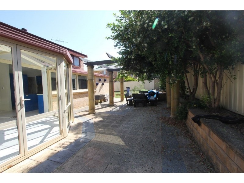 48 Nottingham Crescent, Chipping Norton NSW 2170