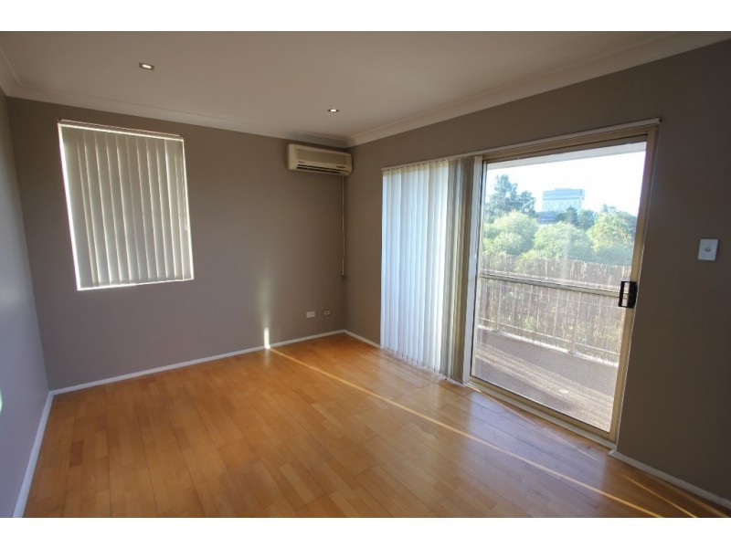 90/4 Riverpark Drive, Liverpool NSW 2170