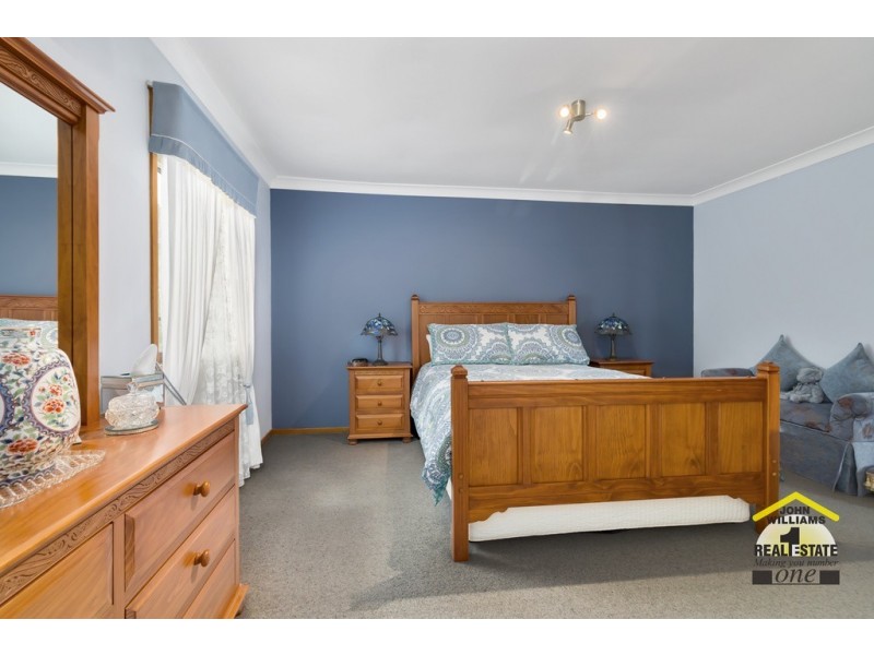 59 Charlton Avenue, Chipping Norton NSW 2170