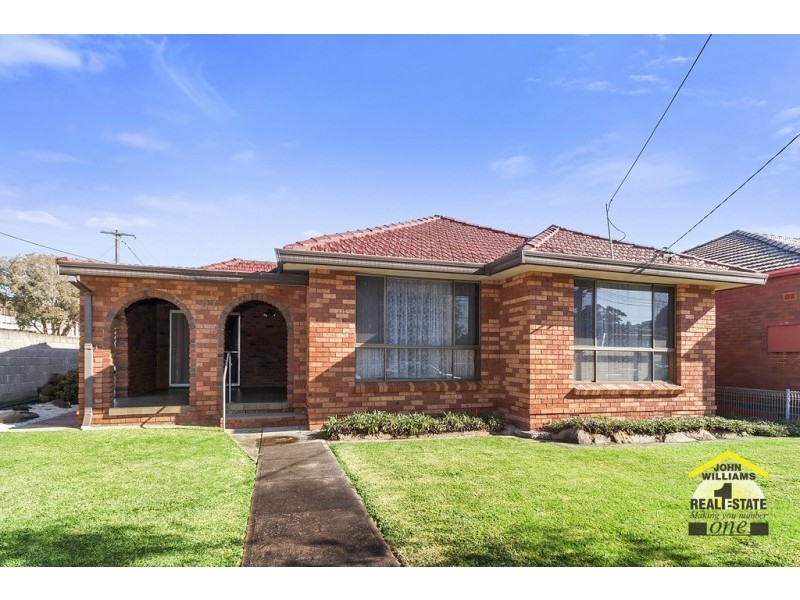 27 Melvin Street, Beverly Hills NSW 2209