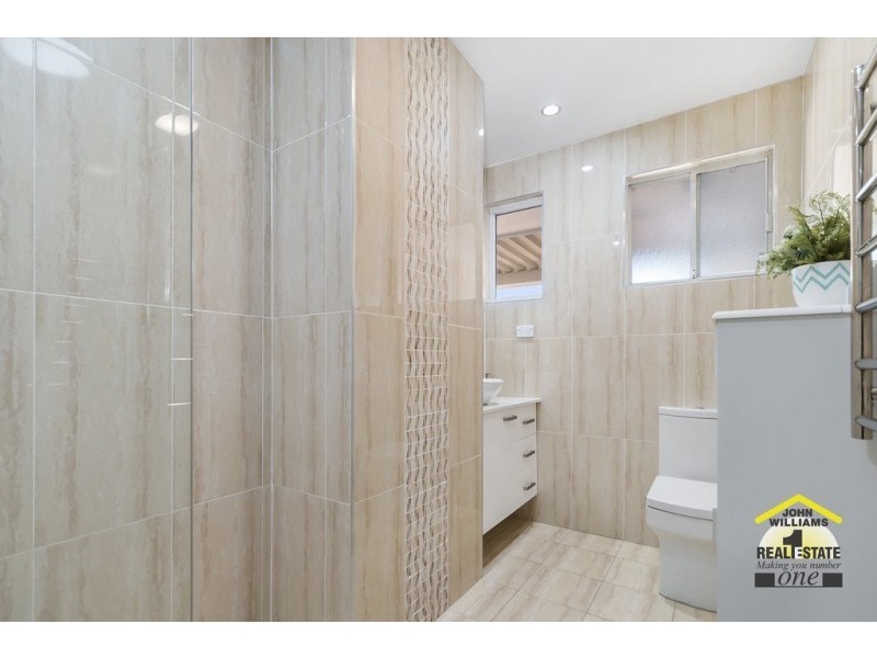 38 Wolverton Avenue, Chipping Norton NSW 2170