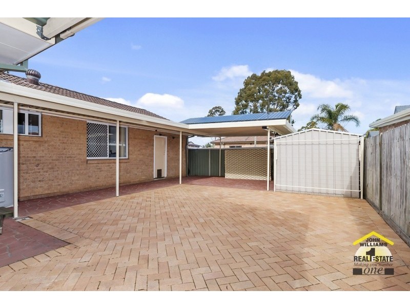 38 Wolverton Avenue, Chipping Norton NSW 2170