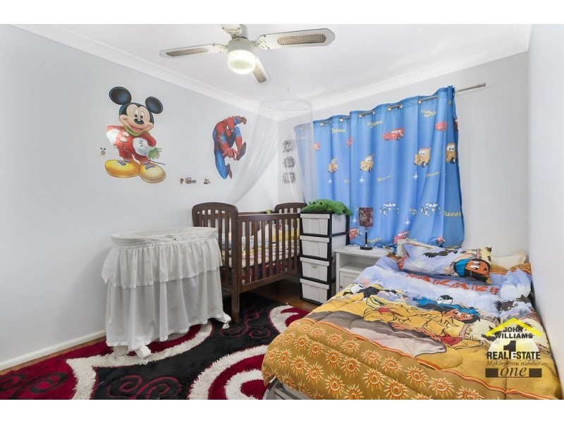 1 Bon Street, Chipping Norton NSW 2170