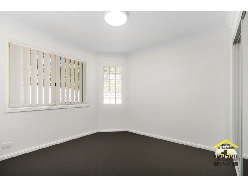 86 Derby Crescent, Chipping Norton NSW 2170