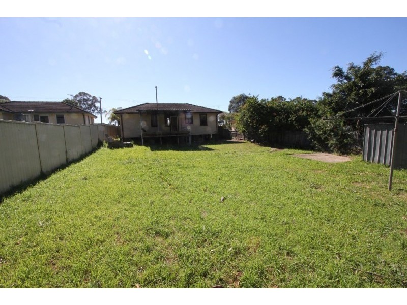 36 Yalta Street, Sadleir NSW 2168