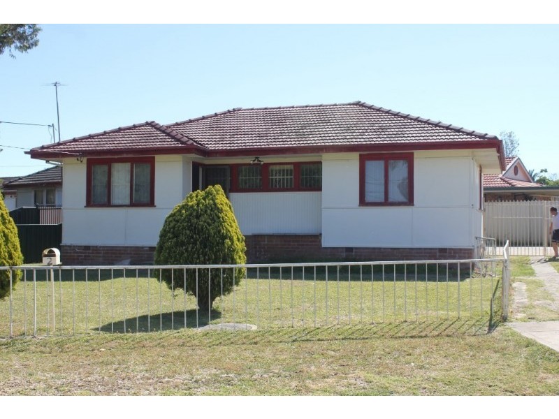 2 Glenwari Street, Sadleir NSW 2168