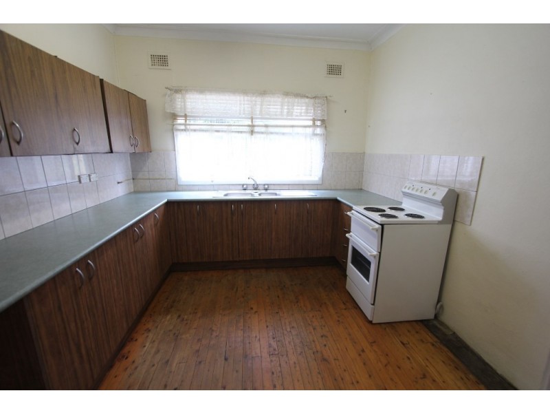 75 Thirteenth Avenue, Austral NSW 2179