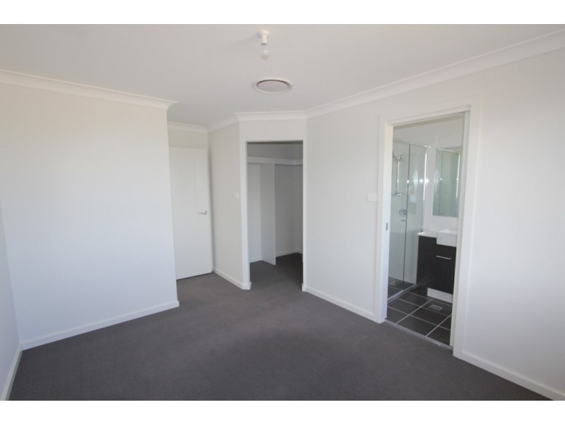 12 Cumberland Street, Gregory Hills NSW 2557