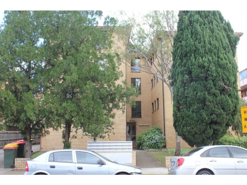 20/7-9 Forbes Street, Warwick Farm NSW 2170