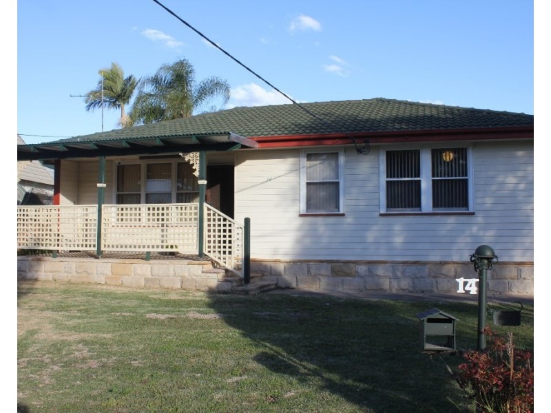 14 Sullivan Avenue, Lurnea NSW 2170