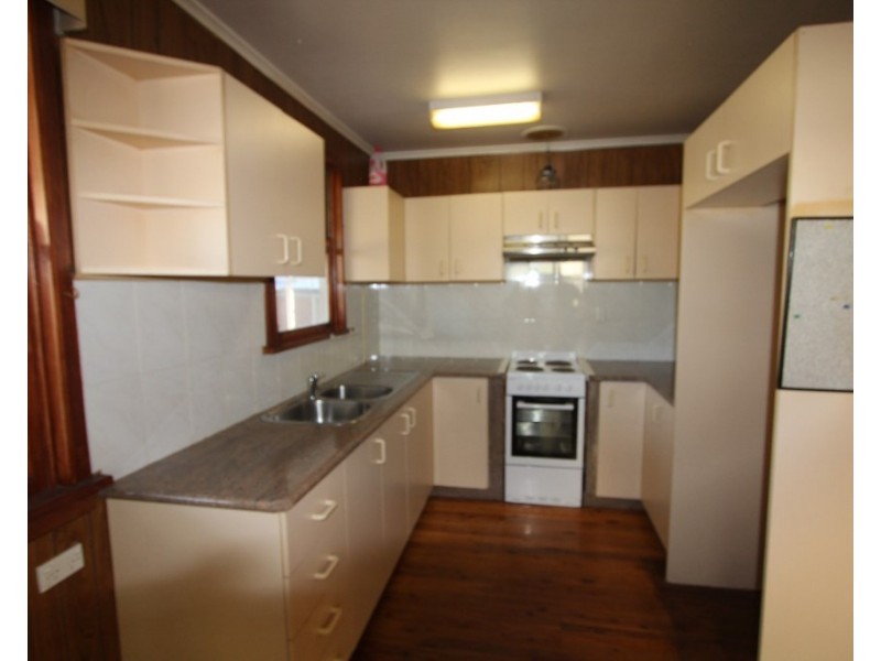 14 Sullivan Avenue, Lurnea NSW 2170