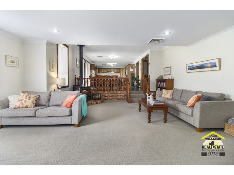 5 Baguette Close, Casula NSW 2170