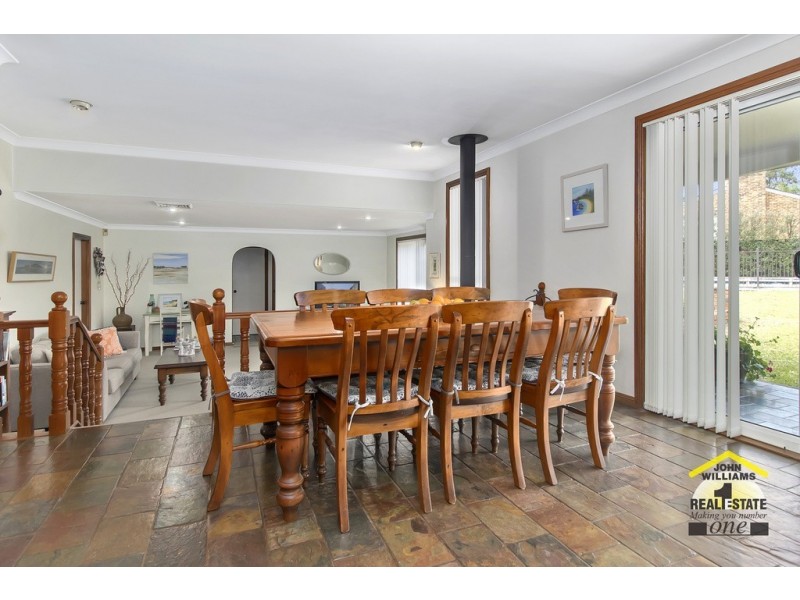 5 Baguette Close, Casula NSW 2170