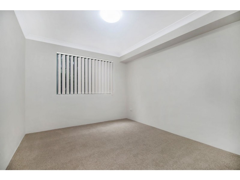 16/16 Frank Oliveri Drive, Chipping Norton NSW 2170