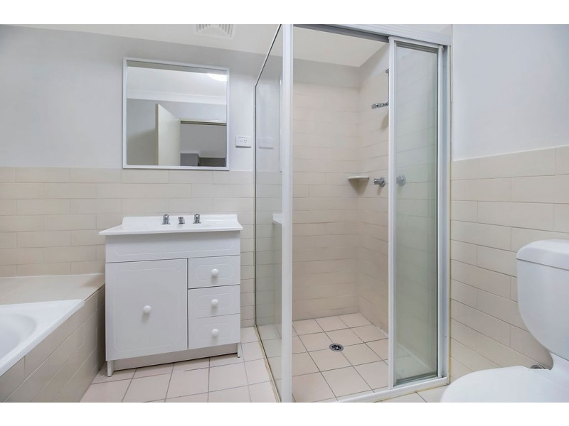 16/16 Frank Oliveri Drive, Chipping Norton NSW 2170
