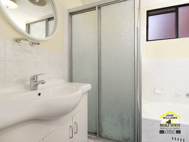 14/10-12 Forbes Street, Warwick Farm NSW 2170