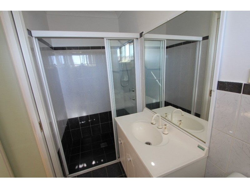 22 Aintree Close, Casula NSW 2170